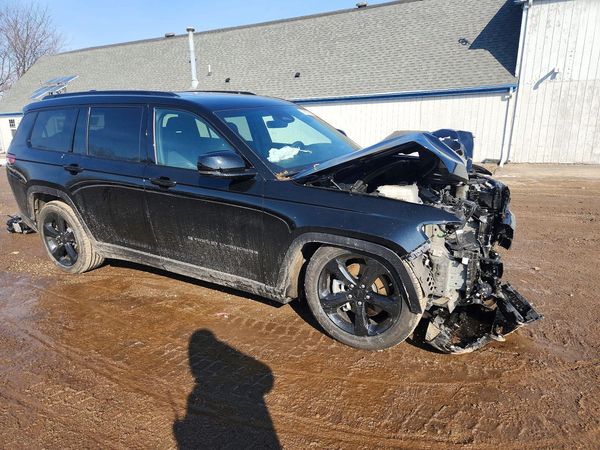 2025 JEEP GRAND CHEROKEE Laredo, Altitude