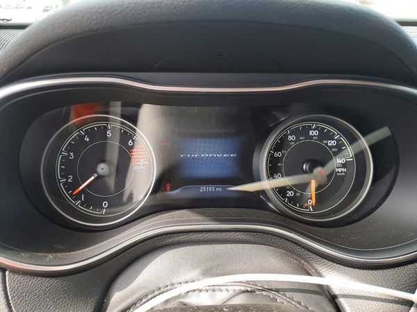 2023 JEEP CHEROKEE ALTITUDE LUX 4X4