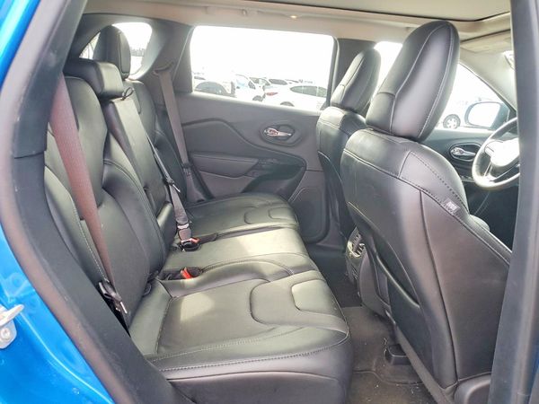 2023 JEEP CHEROKEE ALTITUDE LUX 4X4