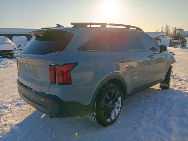 2023 KIA SORENTO EX