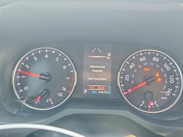 2019 TOYOTA RAV4 LE
