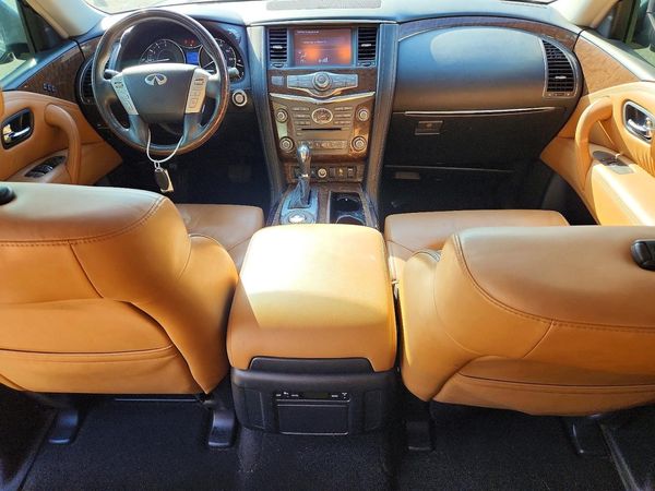 2017 INFINITI QX80