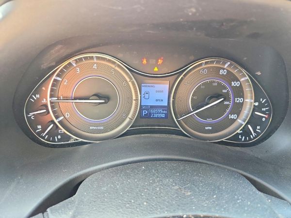 2017 INFINITI QX80