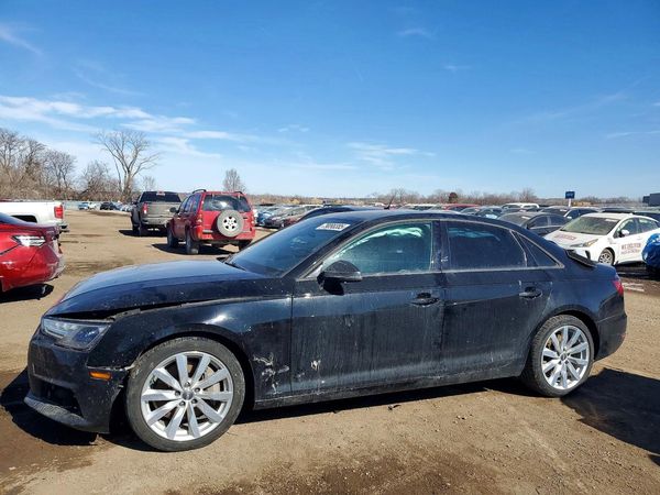 2017 AUDI A4 quattro Premium