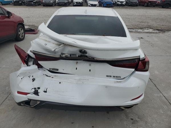 2019 LEXUS ES 350