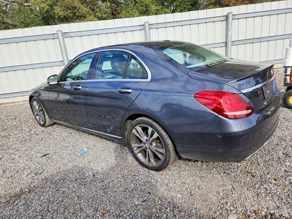 2016 MERCEDES-BENZ C C300