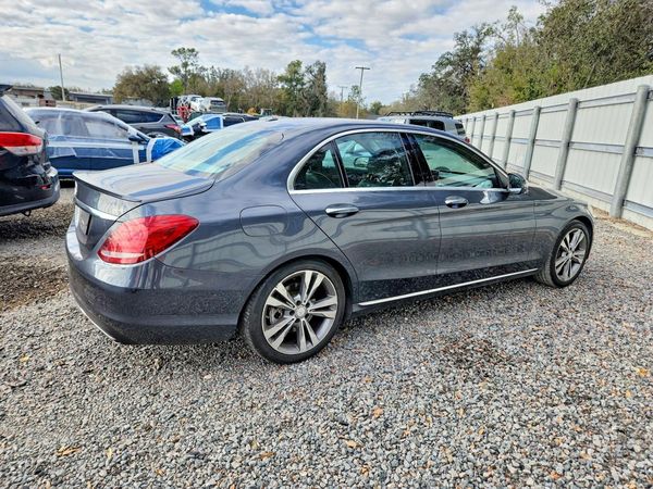 2016 MERCEDES-BENZ C C300