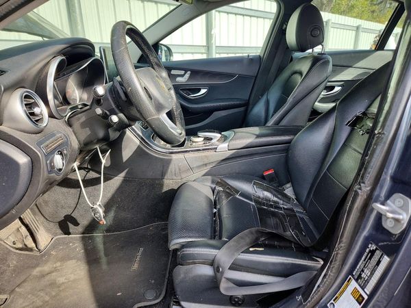 2016 MERCEDES-BENZ C C300
