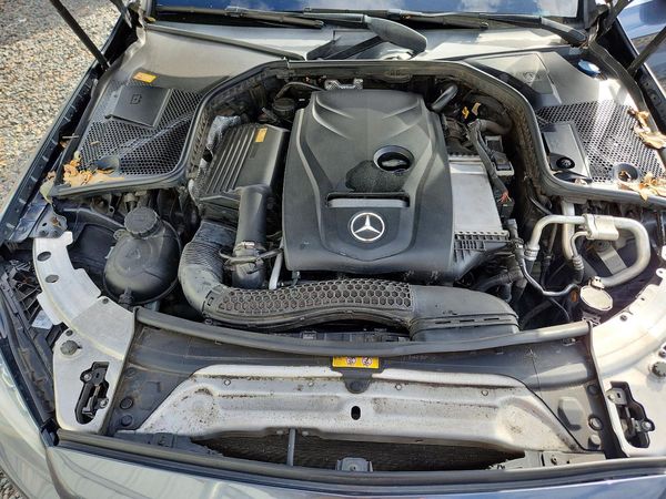 2016 MERCEDES-BENZ C C300