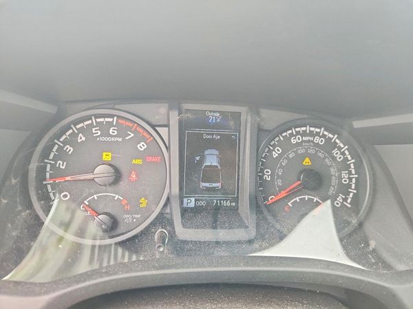 2023 TOYOTA TACOMA SR5