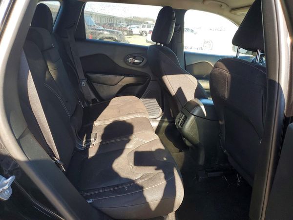 2015 JEEP CHEROKEE Latitude — PSRS