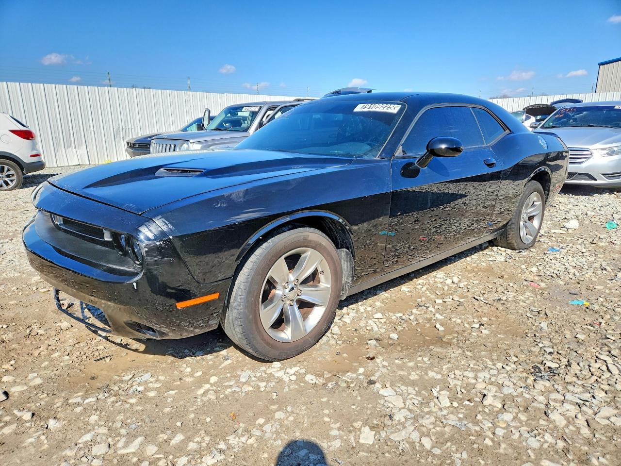 2018 DODGE CHALLENGER SXT — Front 3/4