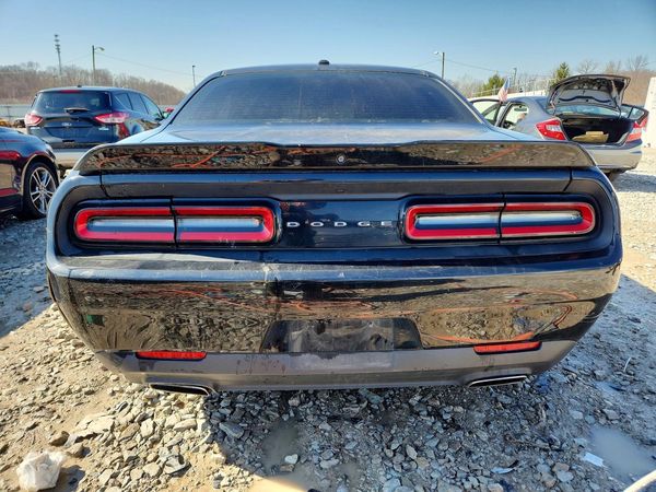 2018 DODGE CHALLENGER SXT — DIRR