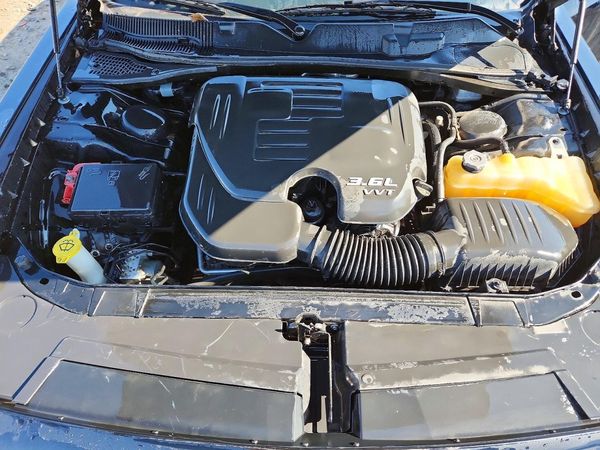 2018 DODGE CHALLENGER SXT — Engine bay