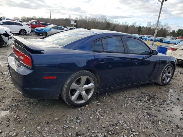 2013 DODGE CHARGER SE RWD