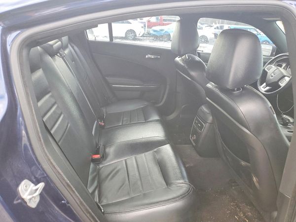 2013 DODGE CHARGER SE RWD