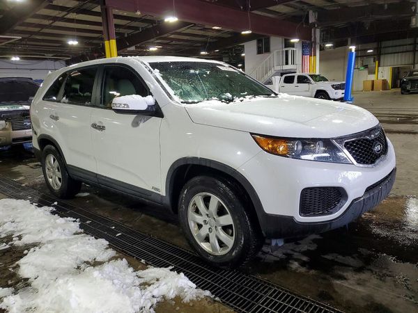 2013 KIA SORENTO