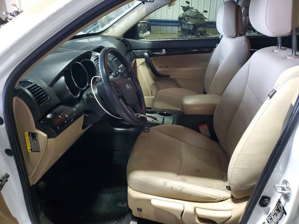 2013 KIA SORENTO
