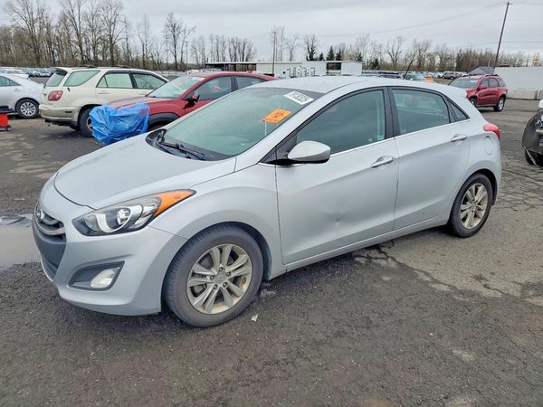 2014 HYUNDAI ELANTRA