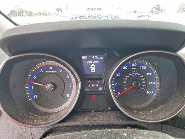 2014 HYUNDAI ELANTRA STD, Style, Tech