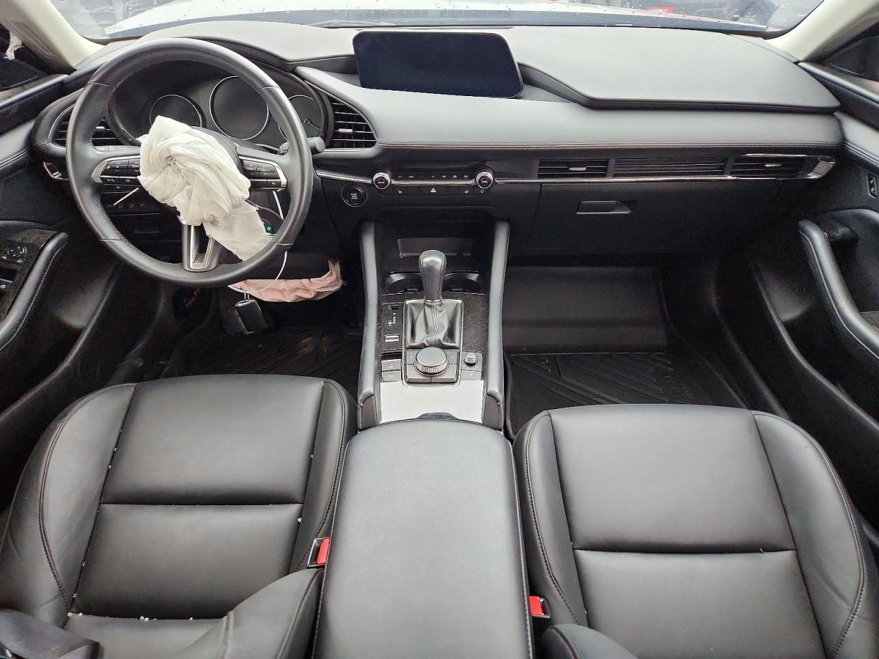 2025 MAZDA 3 Preferred Package
