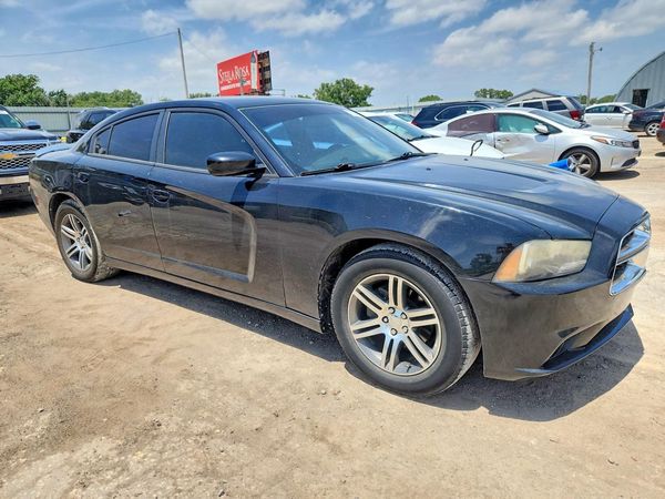 2014 DODGE CHARGER SXT