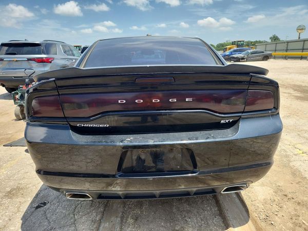 2014 DODGE CHARGER SXT