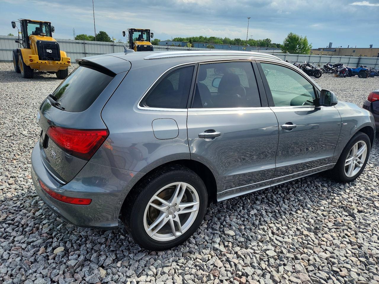 2016 AUDI Q5