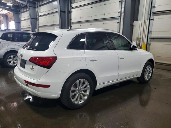 2013 AUDI Q5 Premium Plus