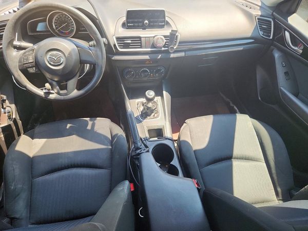 2015 MAZDA 3 Sport/GX