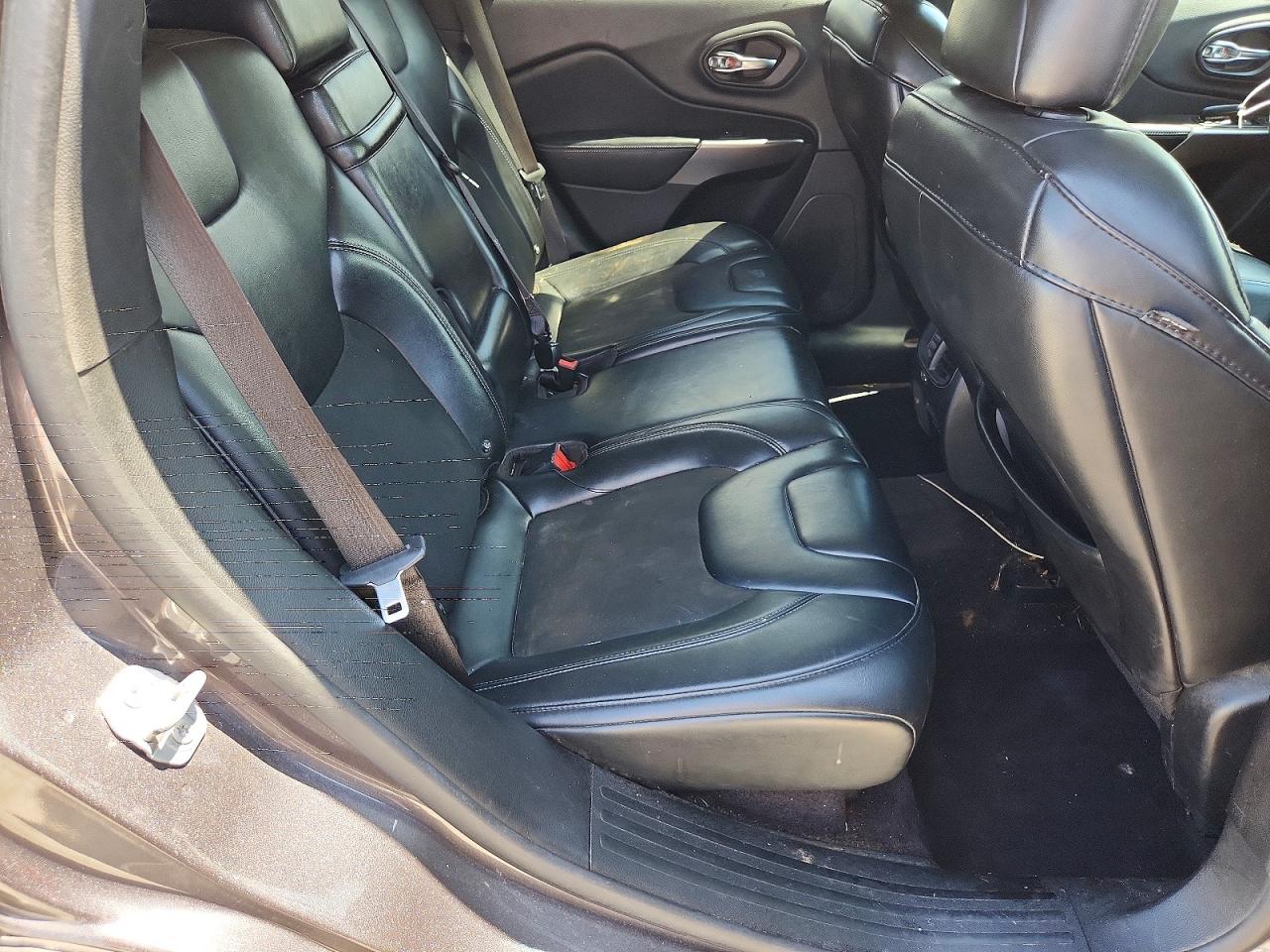 2019 JEEP CHEROKEE LATITUDE PLUS FWD