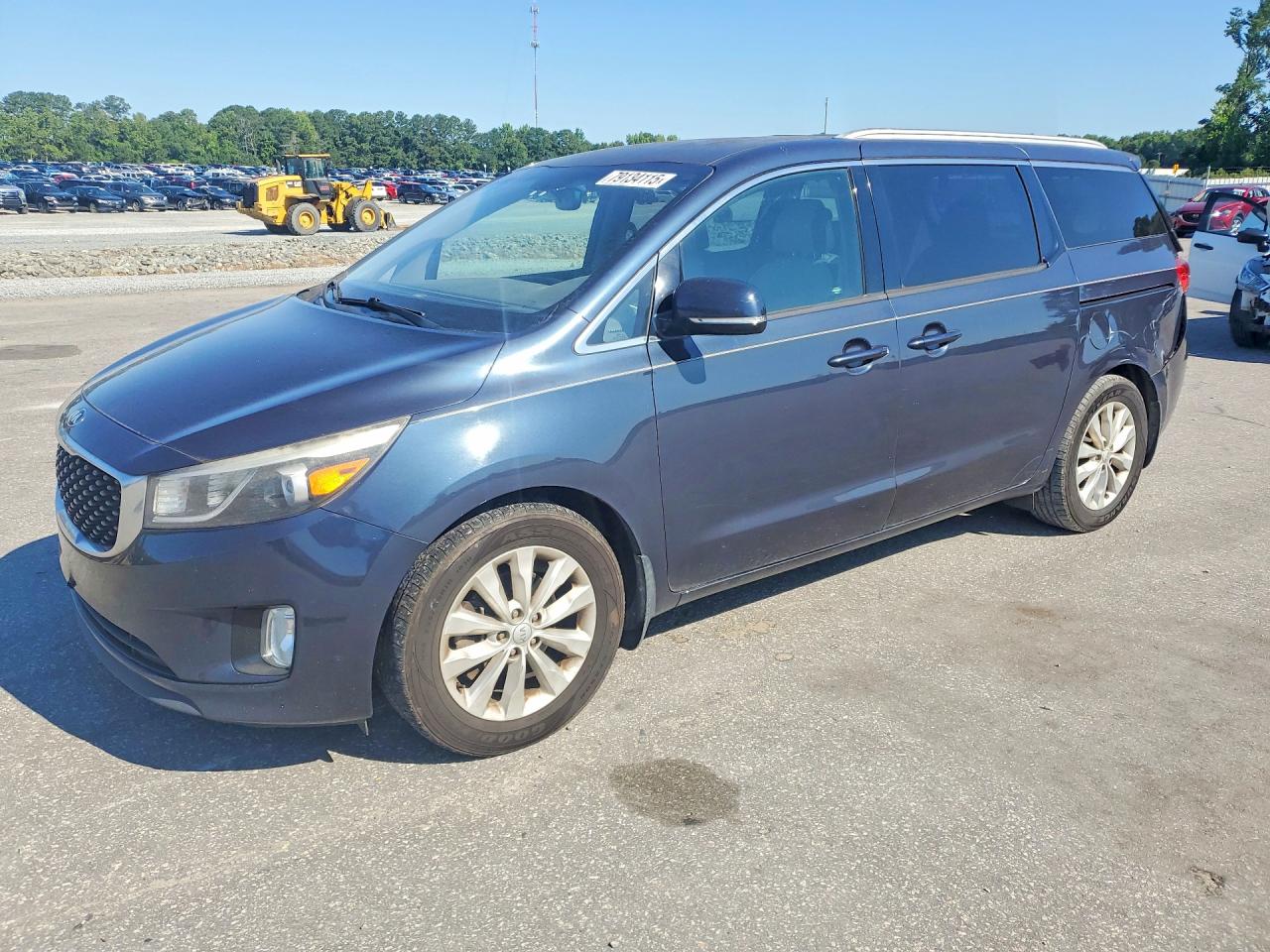 2015 KIA SEDONA GLS - Middle level