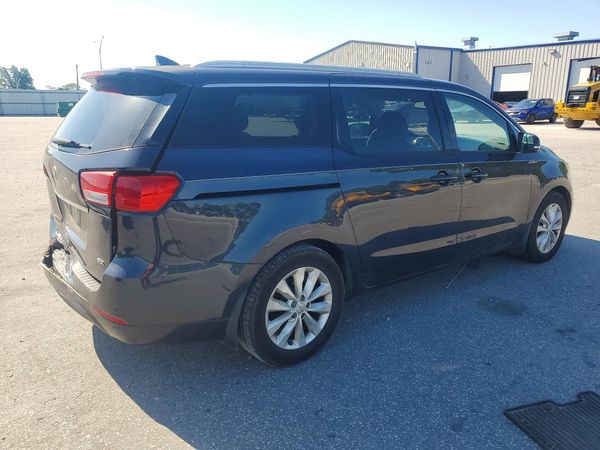 2015 KIA SEDONA GLS - Middle level