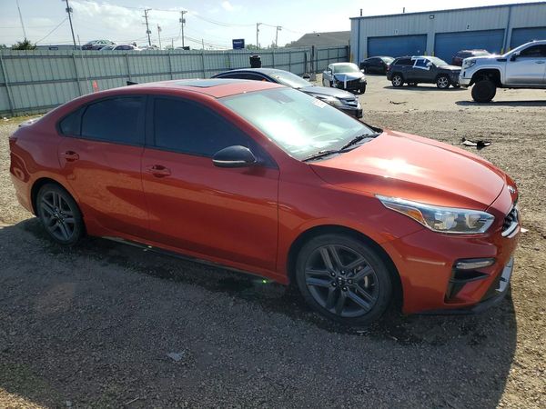 2020 KIA FORTE GT Line