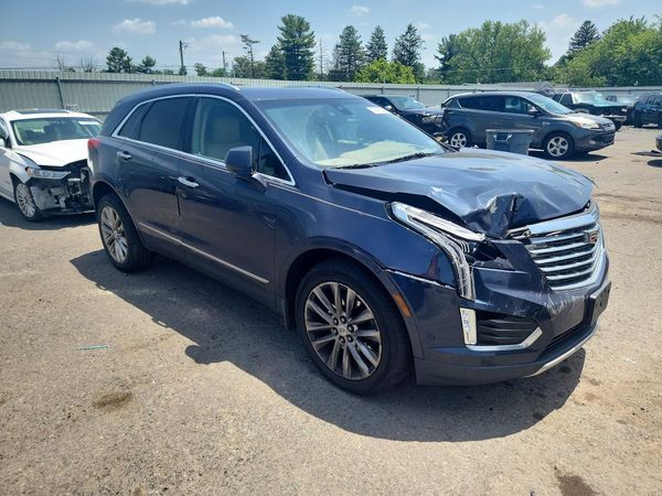 2018 CADILLAC XT5 Platinum