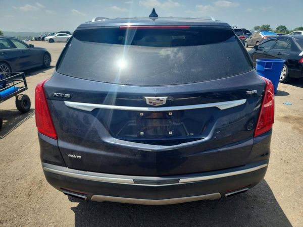 2018 CADILLAC XT5 Platinum