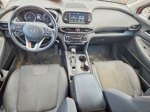 2019 HYUNDAI SANTA FE SE