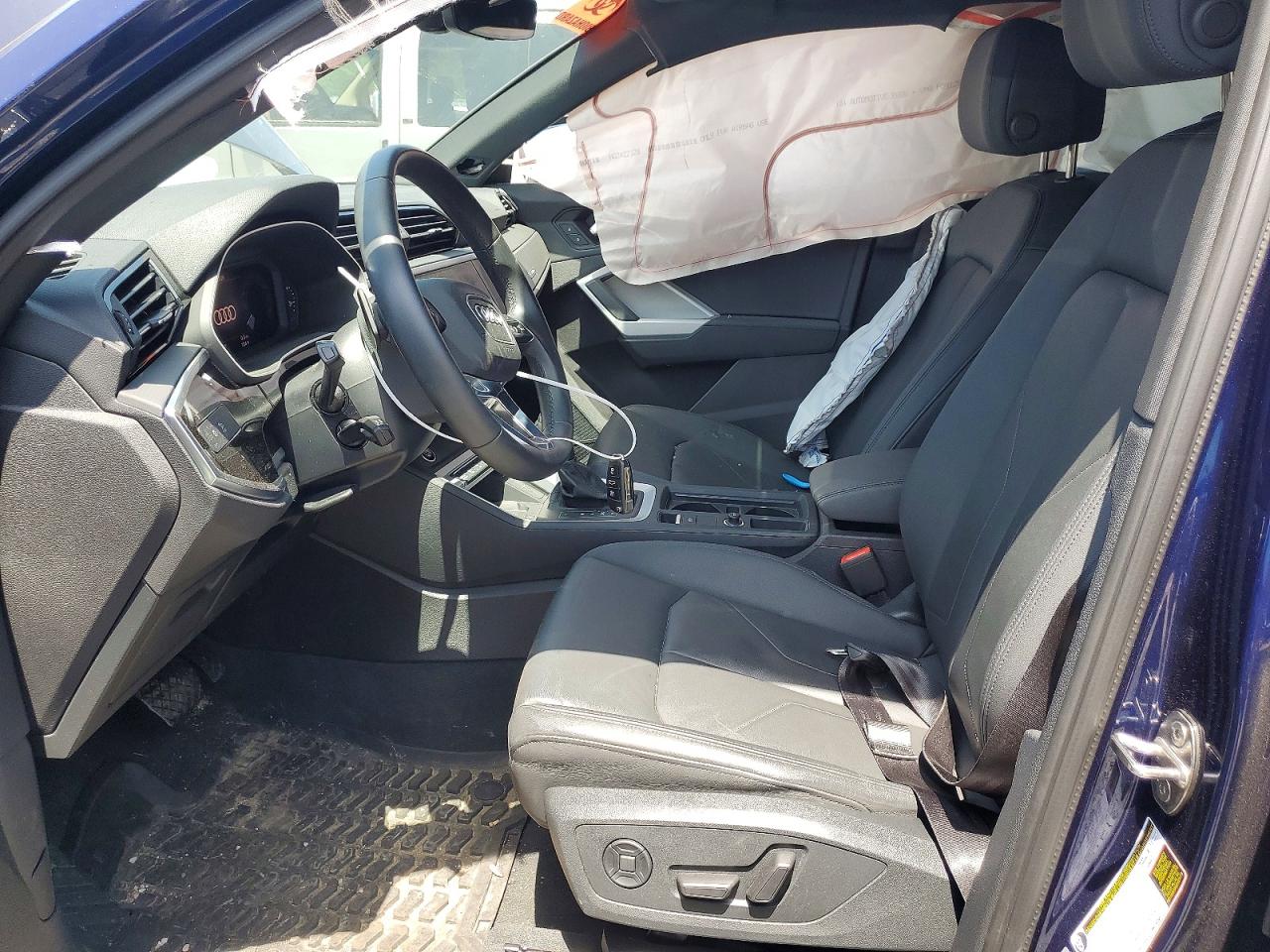 2023 AUDI Q3