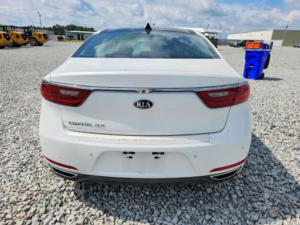 2017 KIA CADENZA