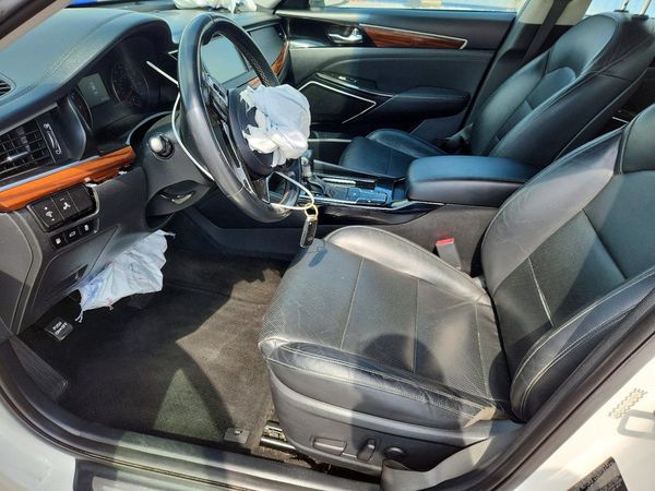 2017 KIA CADENZA