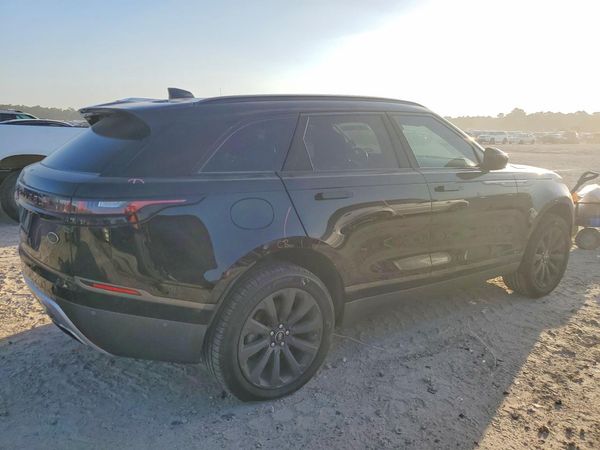 2018 LAND ROVER RANGE ROVER VELAR R-Dynamic SE
