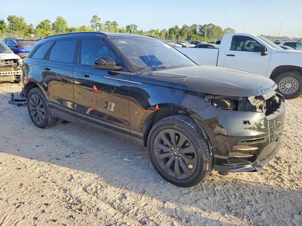 2018 LAND ROVER RANGE ROVER VELAR R-Dynamic SE