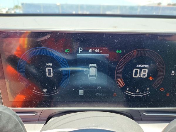 2026 HYUNDAI KONA SE