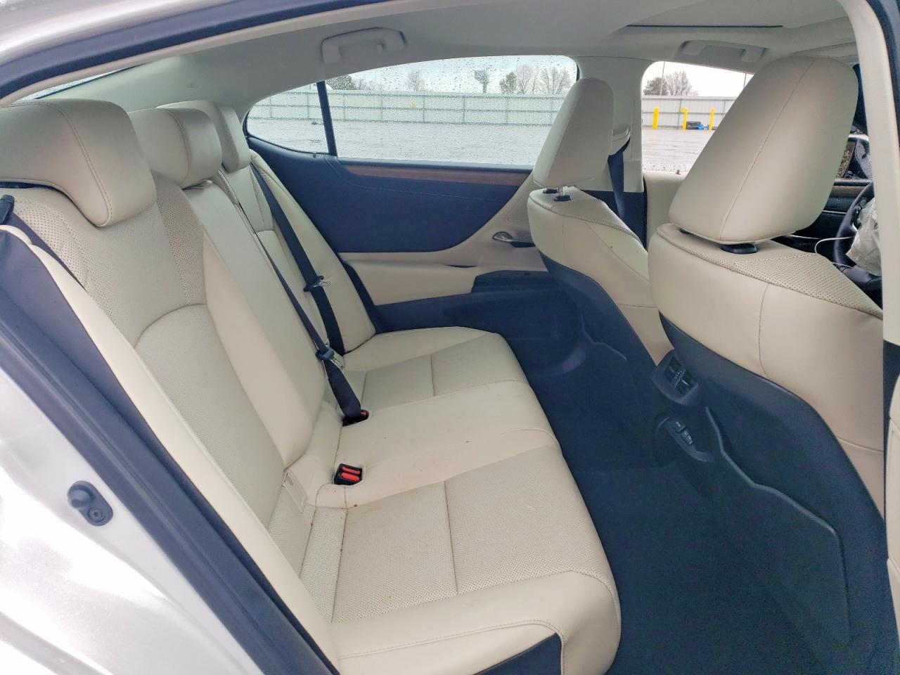 2025 LEXUS ES 350 Premium