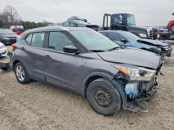 2019 NISSAN KICKS
