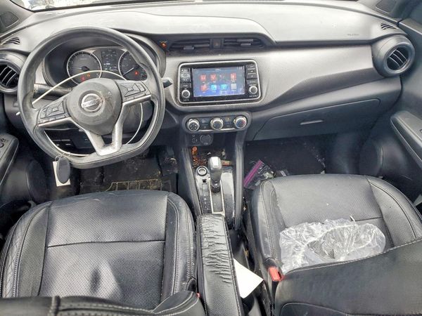 2019 NISSAN KICKS