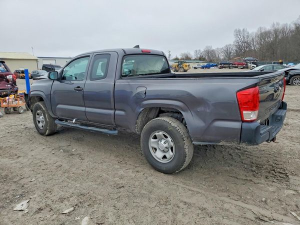 2017 TOYOTA TACOMA SR/SR5