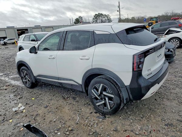 2025 NISSAN KICKS