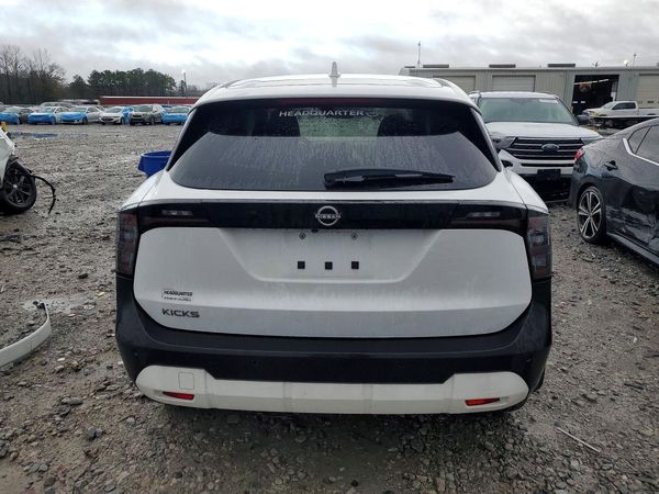 2025 NISSAN KICKS