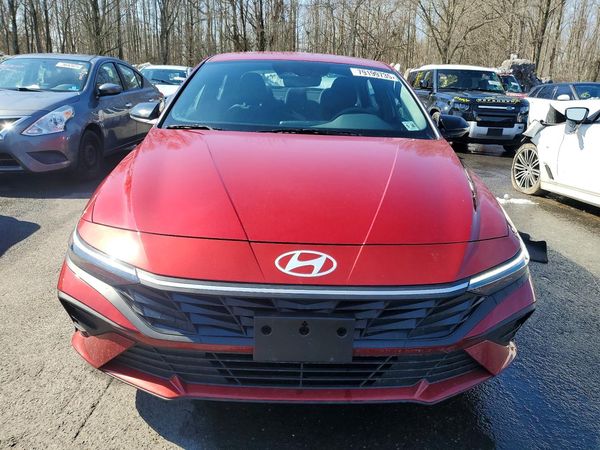 2025 HYUNDAI ELANTRA